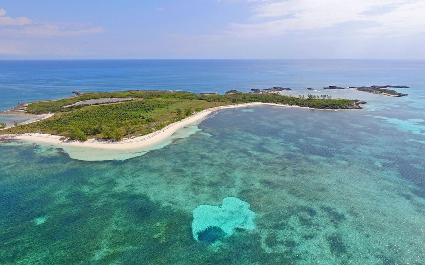 Petite Cay, Bahamas
