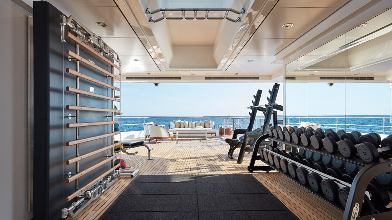 El yate de lujo de Michael Jordan valorado en 80 millones