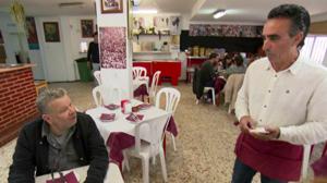 Chicote y un programa que da verg&uuml;enza ajena en un conocido bar de Jerez