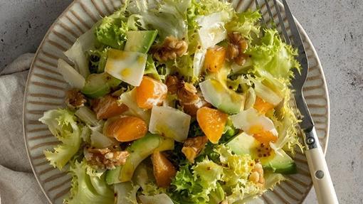 Escarole and orange salad.