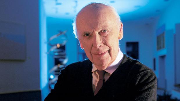 El premio Nobel James Watson