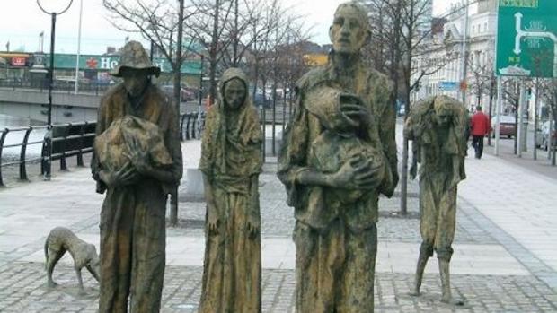 Monumento a la gran hambruna por la pérdida de los cultivos de patata