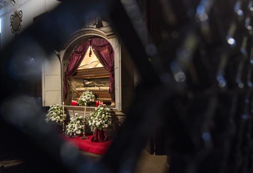 El cuerpo incorrupto de Doña María Coronel