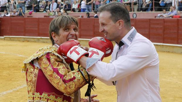 Manuel Díaz «El Cordobés» y Javier Castillejo, frente a frente