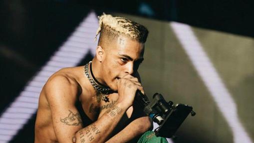 XXXTentacion durante un concierto