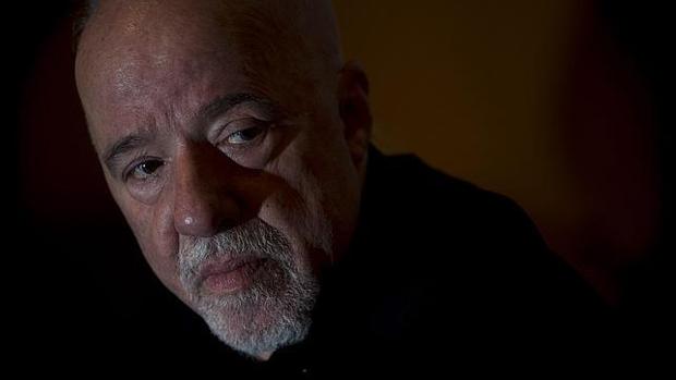 El escritor Paulo Coelho