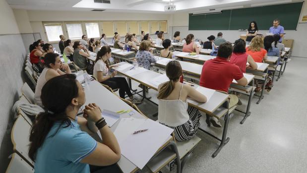 Un 9,7% de las 20.698 plazas ofertadas para profesor de Secundaria quedó vacante en las oposiciones de junio