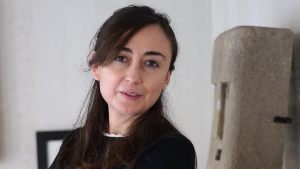 La escritora Elvira Navarro, fotografiada en un hotel de Madrid poco antes de la entrevista con ABC