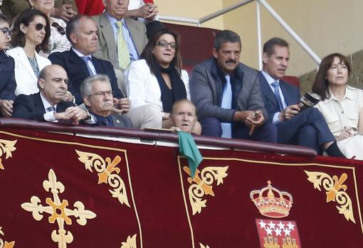 Trinidad López-Pastor enseñó el pañuelo verde cuando El Juli comenzaba la faena al cuarto
