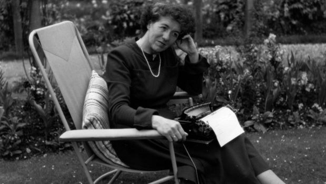 [Imagen: enid-blyton-kutB--1200x630@abc.jpg]