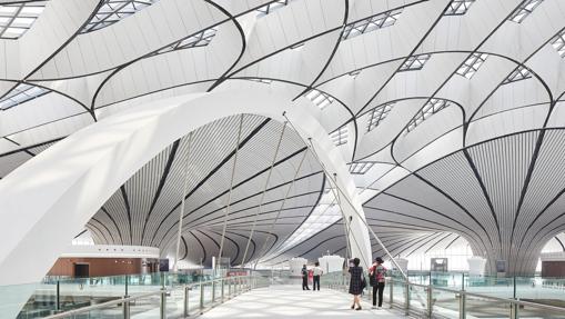 Ciudad: Pekín. Arquitecto: Zaha Hadid Architects.