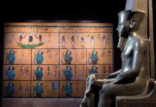 Exposición de Tutankamón en París
