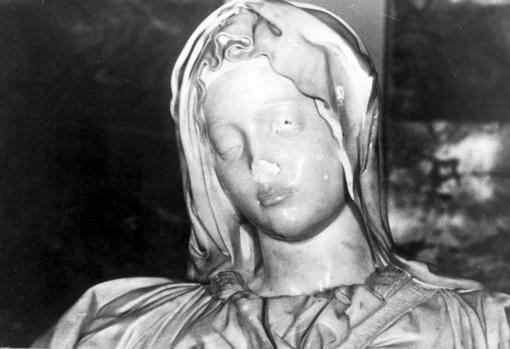 Estado en el que quedó 'La Piedad' después del ataque