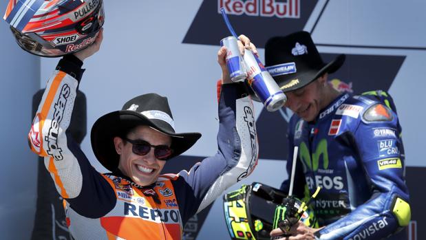 Márquez y Rossi, en el podio de Austin
