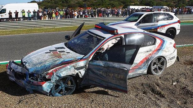 accidente-uncini-bmw-safetycar-kBPE--620x349@abc.jpg