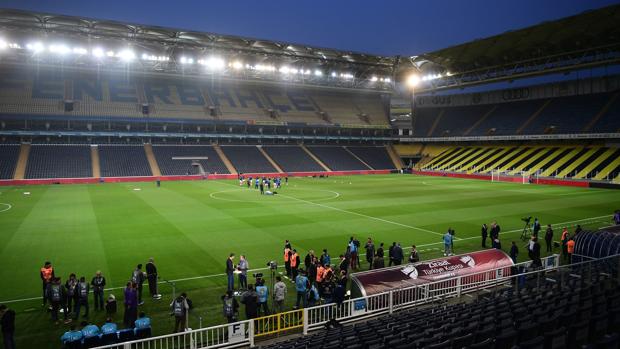 El estadio del Fenerbahce, vacío