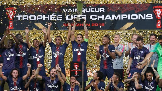 El PSG celebra la Supercopa de Francia lograda