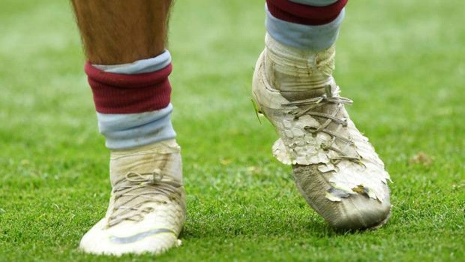 La historia tras las zapatillas más estropeadas de Inglaterra