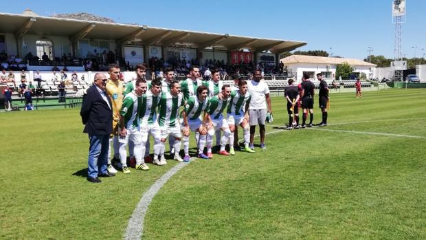 Formación del Juventud Torremolinos en la temporada que acaba de finalizar