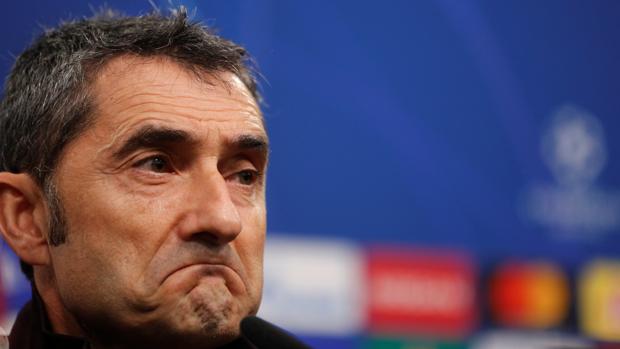Valverde responde a las preguntas de la prensa en Dortmund