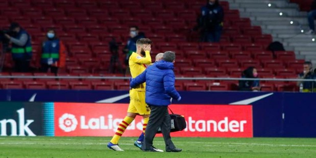 Piqué trata de regatear al quirófano