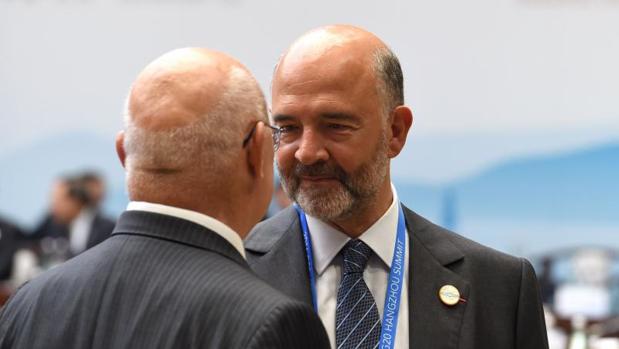 El comisario europeo de Asuntos Económicos y Financieros, Pierre Moscovici