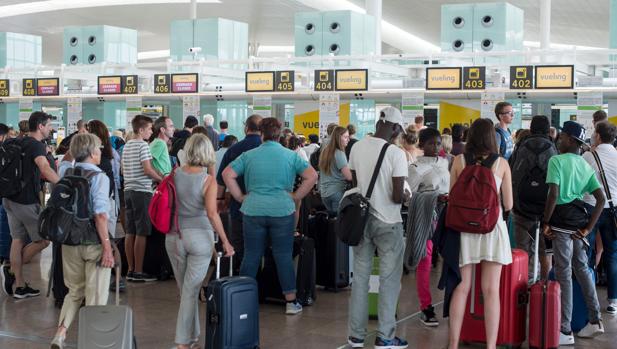 Vueling remodela su cúpula tras el caos de su operativa en julio