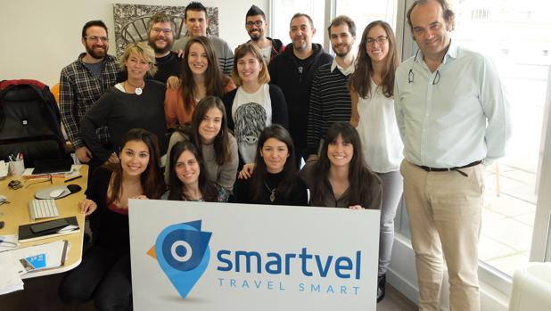 Una imagen del equipo de Smartvel, con su CEO, Iñigo Valenzuela, a la derecha