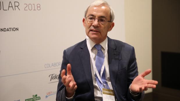 El premio Nobel, durante la entrevista con este periódico