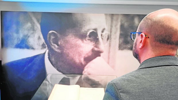 Hasta marzo, los servicios centrales de «la Caixa» acogen una exposición del 150 aniversario de Moragas