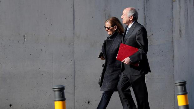 El exgobernador del Banco de España Miguel Ángel Fernández Ordóñez, a su llegada a la Audiencia Nacional