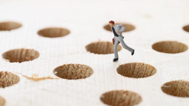 El cliente bancario debe aprender a sortear los elementos abusivos al firmar un crédito hipotecario