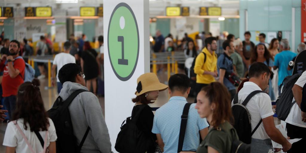 El personal de tierra de Iberia y los vigilantes vuelven este fin de semana a la huelga en El Prat