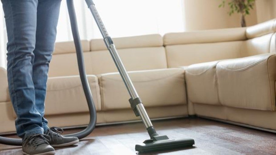 Aspirador escoba o trineo, ¿qué electrodoméstico te conviene comprar?