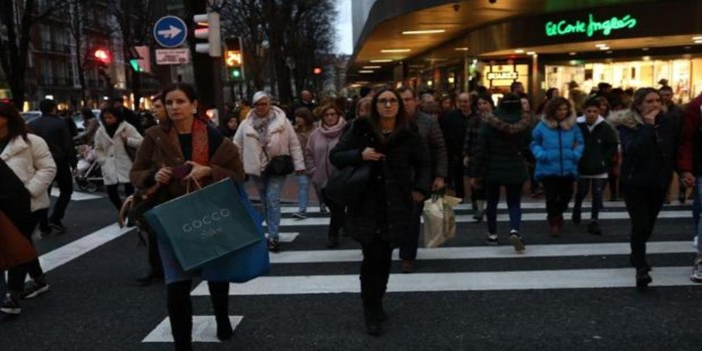 Funcas prevé que el ritmo de crecimiento del PIB empiece a repuntar a mediados de este año
