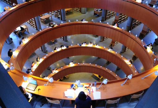 UNED central library