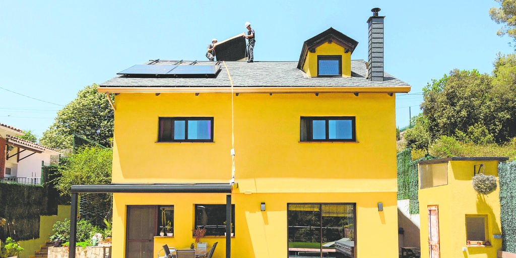 Self-consumption for homes and businesses
