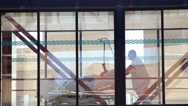 Los dos mayores hospitales de Aragón, el Clínico y el Miguel Servet, entre los más colapsados