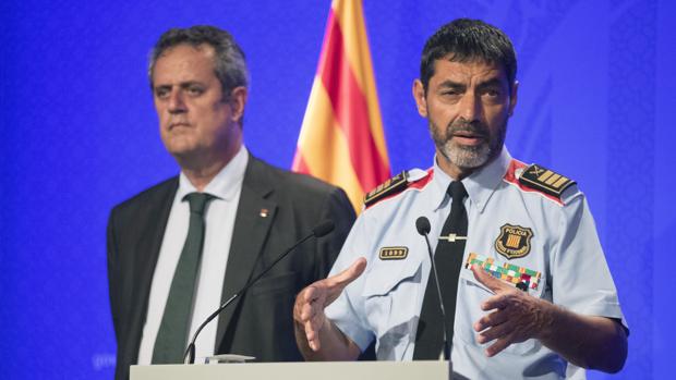 Trapero, junto al consejero de Interior, Joaquim Forn