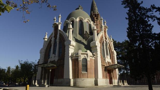 Capila neomudéjar del cementerio de La Almudena