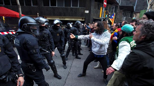 [EFE] 23 de Diciembre de 2019 - El municipio de Pontons se revela contra el proceso de desconexión catalán 1405630092-k7xC--620x349@abc