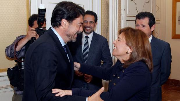 Barcala y Bonig se saludan este viernes en Alicante