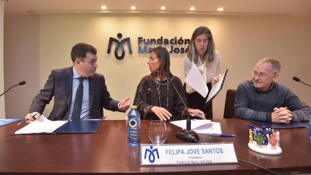 Román Rodríguez, Felipa Jove y Ángel Carracedo