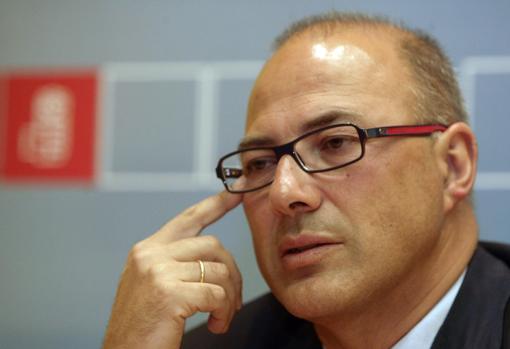 Ángel Olivares