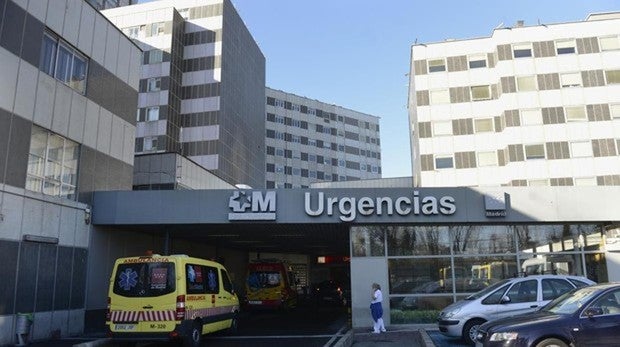 Entrada de Urgencias de la Paz