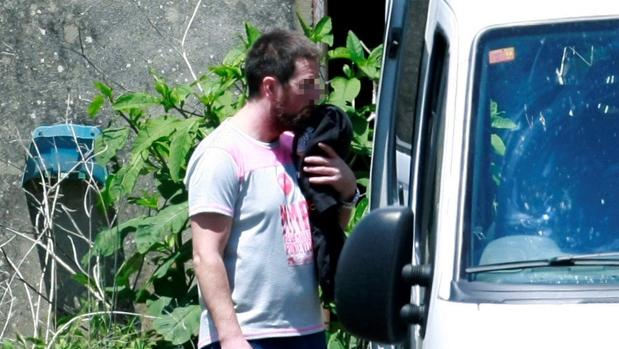 El autor confeso de la muerte de Diana, durante la reconstrucción del crimen