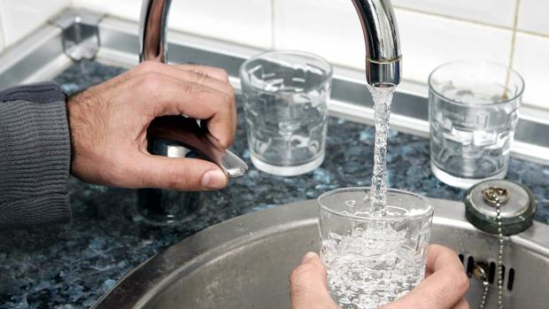 Imagen de archivo de un vaso de agua