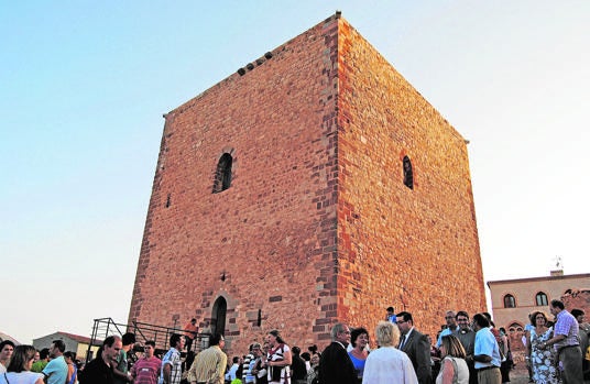 La torre del castillo ofrece una de las mejores vistas de la localidad