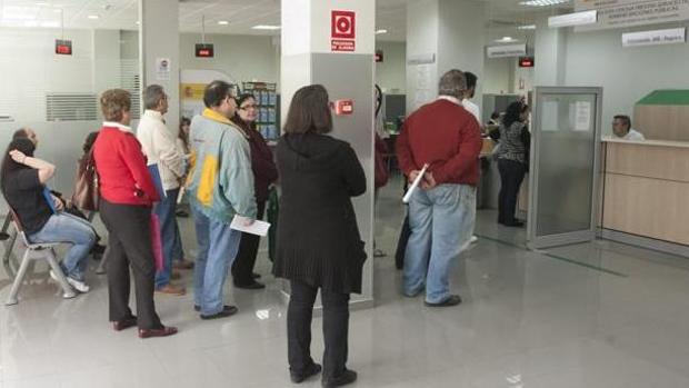Al término del mes de octubre Castilla-La Mancha regiastró 172.162 parados