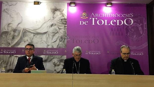 Un momento de la rueda de prensa del arzobispo de Toledo, Braulio Rodríguez